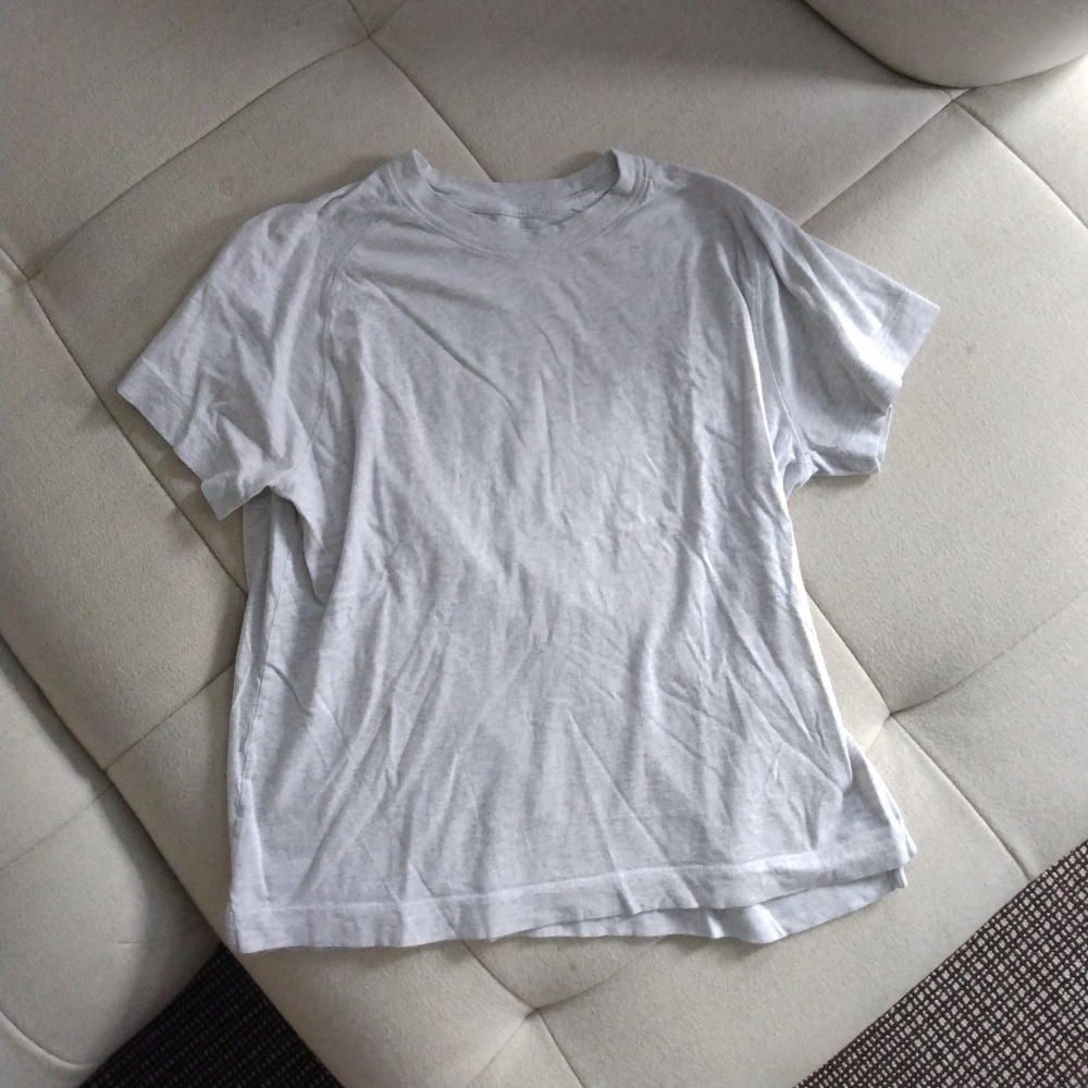 EVERLANE T-SHIRT SIZE:S